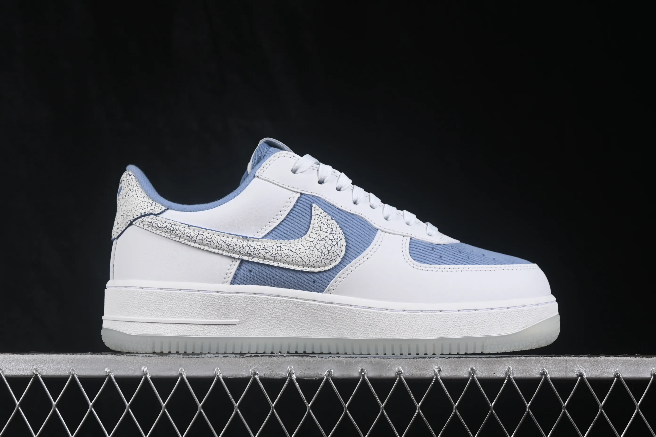All categories Nk Air Force 1 Air Force series Nk Air Force 1 Low Air Force low-top Nike Air Force 1'07 Low Air Force 1 low-top casual sneakers IM0583-400